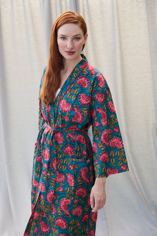Daria Kimono – Kimono aus Baumwolle in Petrol mit roten Blüten