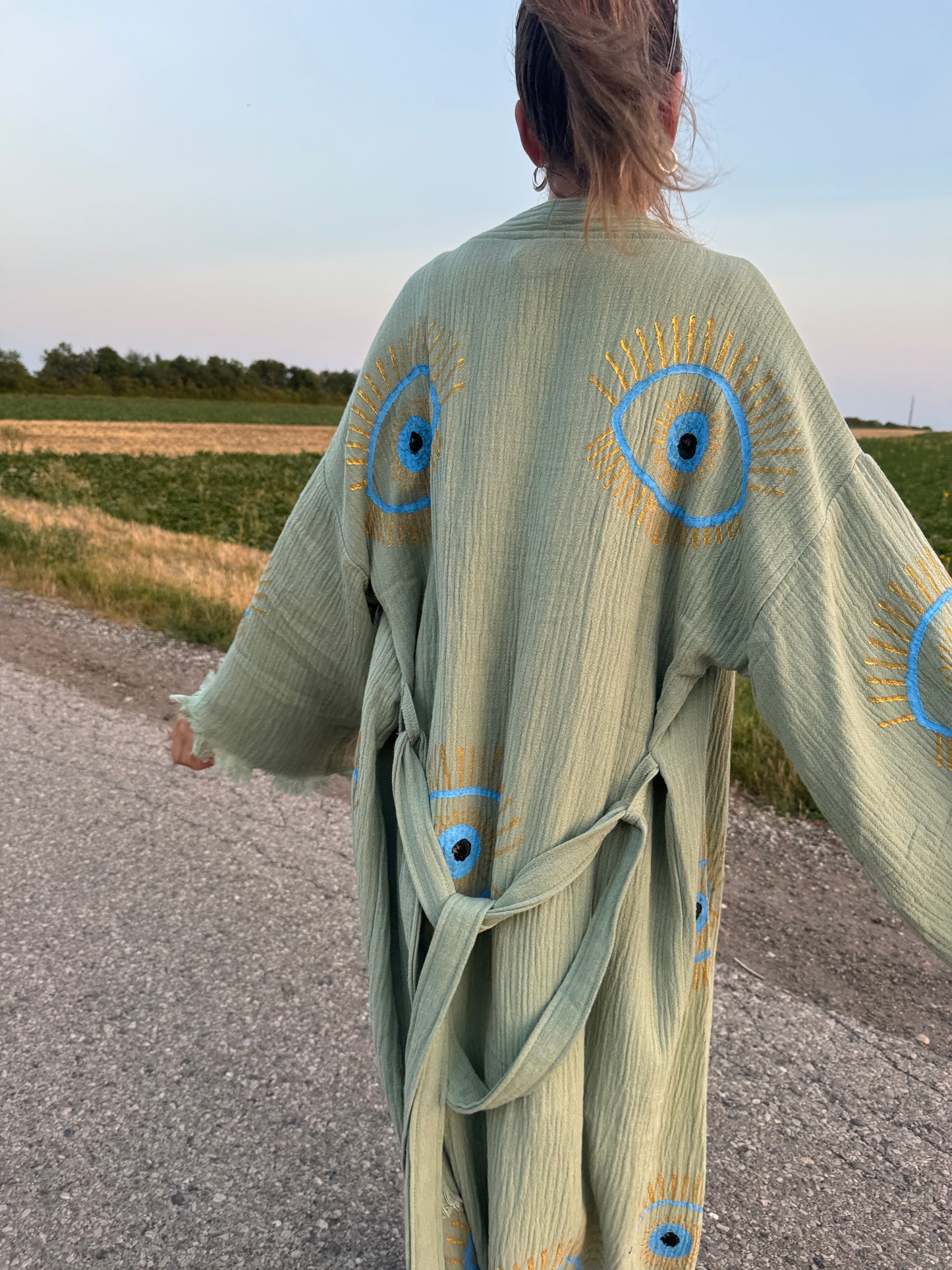 Sage Nazar Kimono