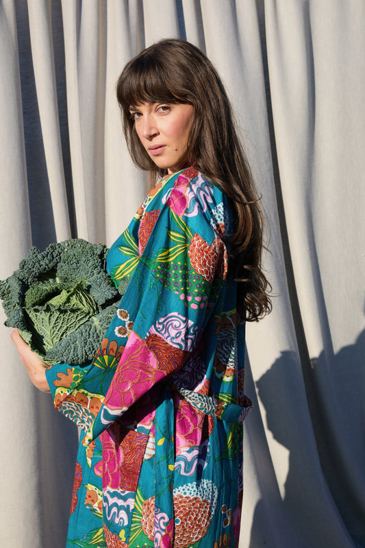 Jardin Kimono – Kimono aus Baumwolle in Petrol mit Blüten-Print