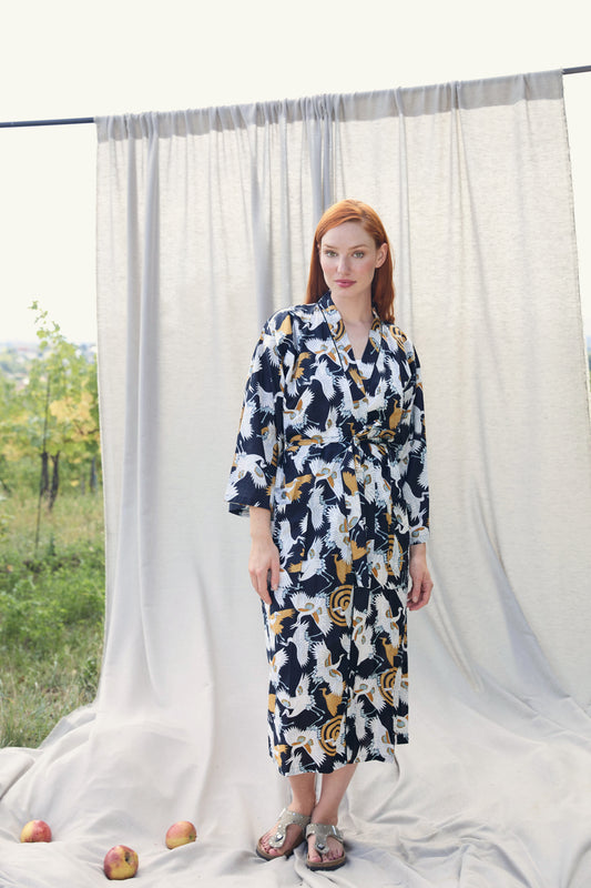 Tsuru Black Kimono – Kimono aus Baumwolle in Schwarz mit Kranich-Print